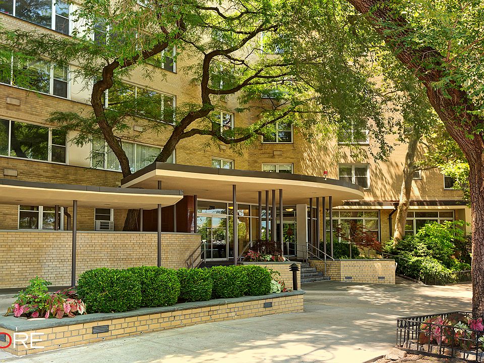 1st image of 200 E End Ave APT 4I