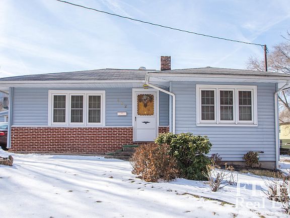 2nd image of 482 Sidney St S