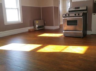 94 Portland St APT 4, Haverhill, MA 01830