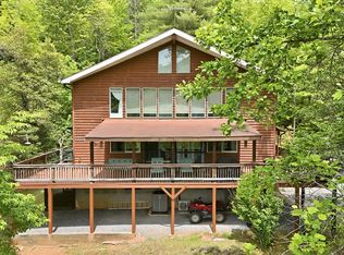 16 Hillside Ter, Robbinsville, NC 28771