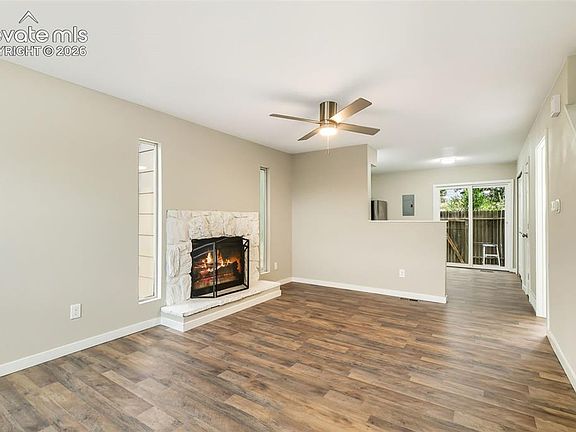 2nd image of 1870 Zebulon Dr