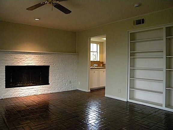 4th image of 2228 Flat Creek Dr