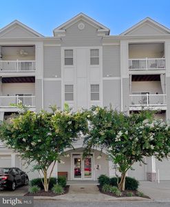 23510 F D R Blvd UNIT 207, California, MD, 20619