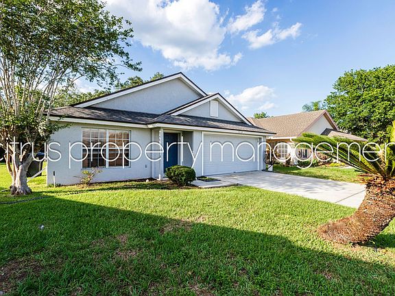 3rd image of 2618 Pine Glen Ct