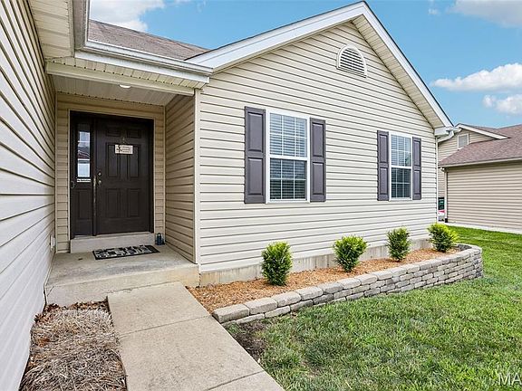 4th image of 213 Fredde Dr