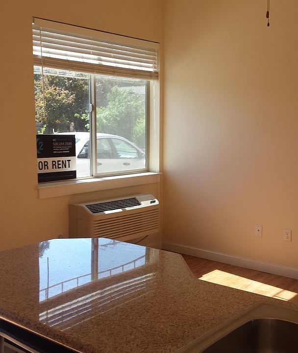 2nd image of 2550 Lanning Ave APT 11