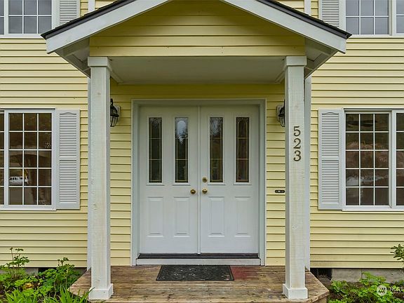 2nd image of 523 V Street SE
