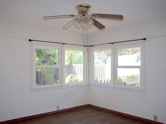 4th image of 1142 Ventura Ave