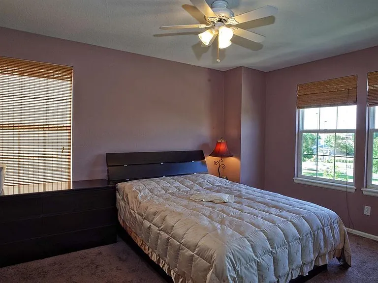 7462 E Lowry Blvd — Photo 20