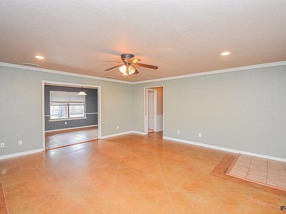 4th image of 418 Dublin Ave