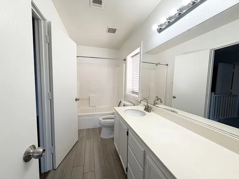 8164 Shellstone Ave — Photo 9