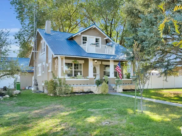 490 N State St, Mount Pleasant, UT 84647