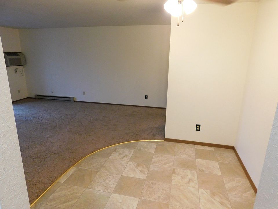 Birchwood Apartments 343034323434 S 12th St Sheboygan WI Zillow