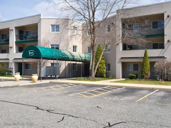 31 Devereux St APT 305, Providence, RI 02909