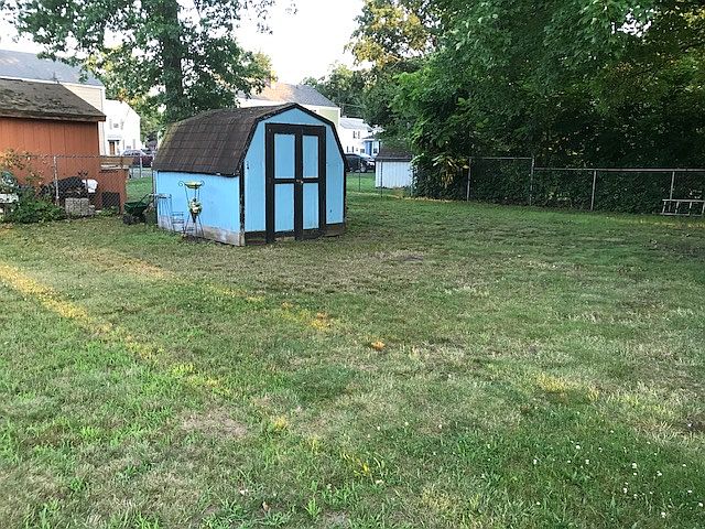 Fenced Yard