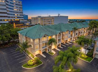 1203 Bay Club Cir #1203, Tampa, FL 33607