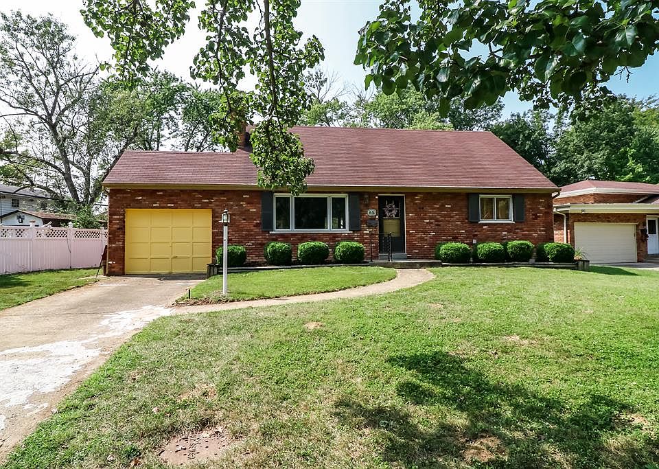 1st image of 65 Hayden Dr