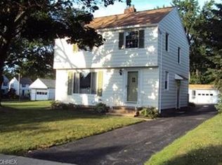 1307 Avondale Rd, South Euclid, OH 44121