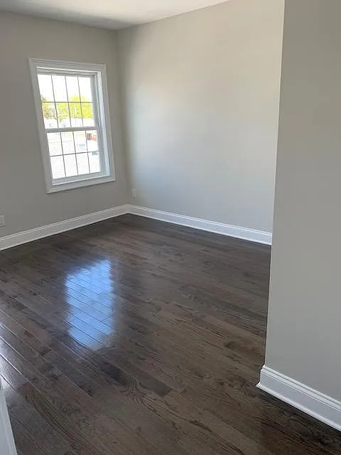 3 bed, 1500 sqft, $1,800 — Photo 2