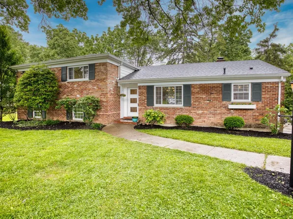 6520 Apache Cir, Cincinnati, OH 45243