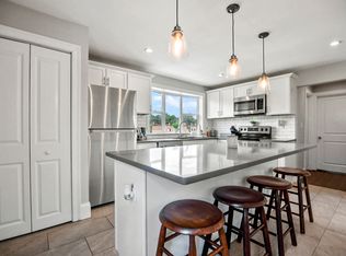 13 Town Hill St #2, Quincy, MA 02169