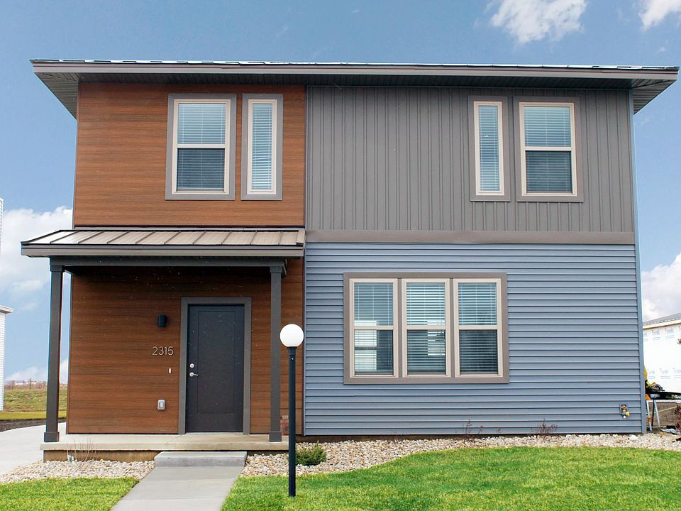 New construction home ready for move in. 2315 Lovie Ln. Champaign IL