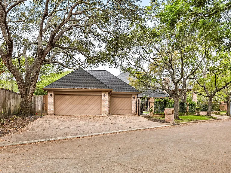 19823 Sunbridge Ln — Photo 44