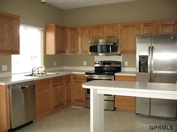 2nd image of 1016 Gold Coast Dr