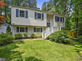 194 12th St, Pasadena, MD 21122