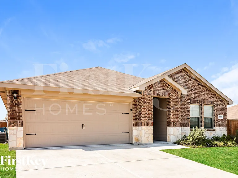 406 Knapsack Ln — Photo 2