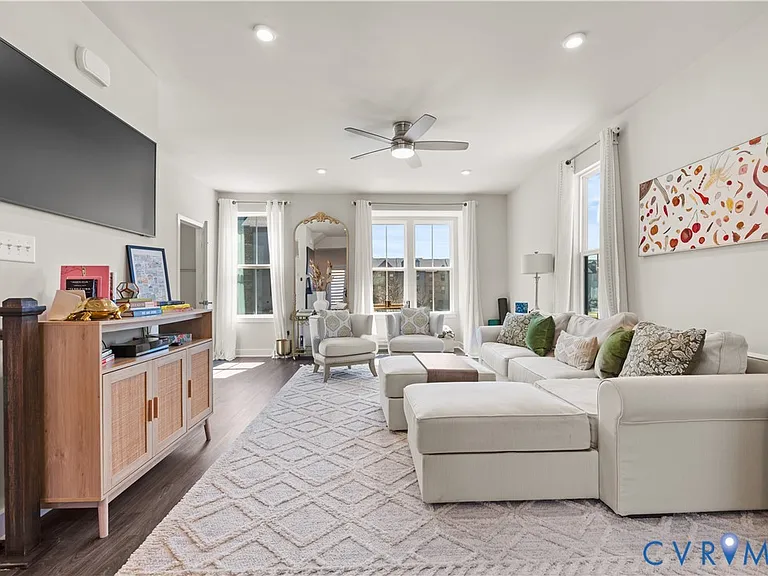 2037 Tobacco Mill St — Photo 6