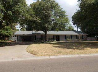 1308 College St, Cleveland, MS 38732