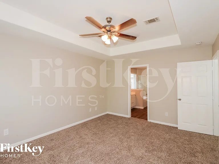 4515 Bridgevillage Dr #D — Photo 7