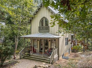 31 Spring St, Irvington, VA 22480