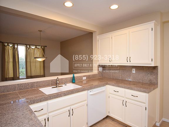 2nd image of 3793 Jasmine Cir