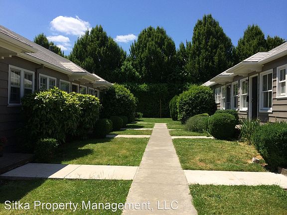 2nd image of 4627 N Maryland Ave #6072328