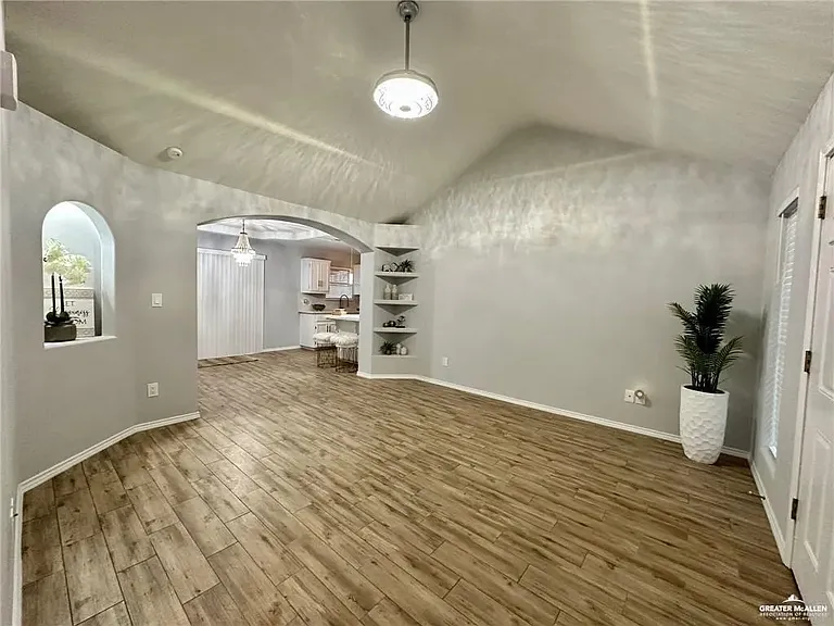416 Canela Dr — Photo 7