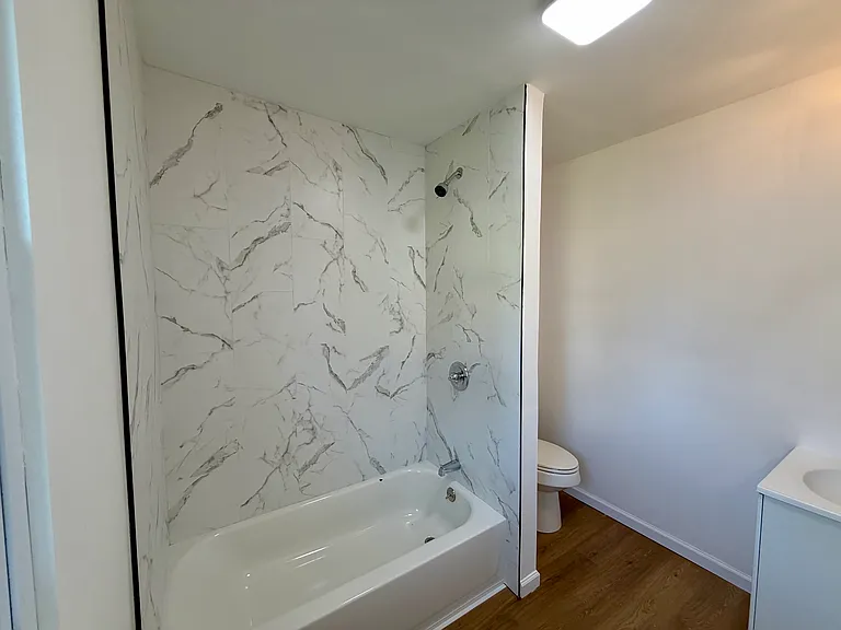 206 E Burwell Ave — Photo 15