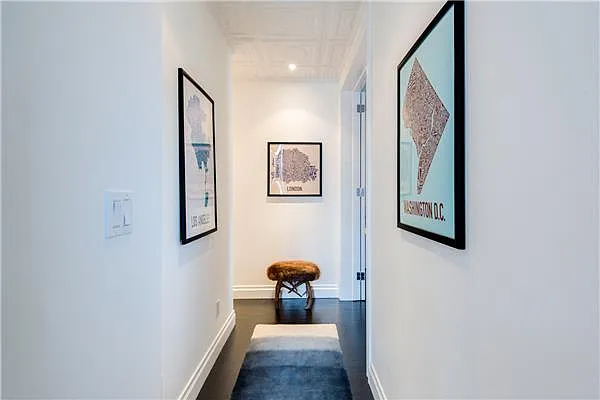 Sold by (Legacy) Elegran | media 5