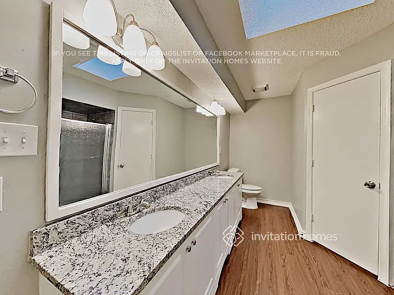 2206 Cedarcrest Dr — Photo 14
