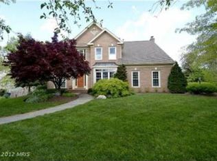 4720 Walney Knoll Ct, Chantilly, VA 20151