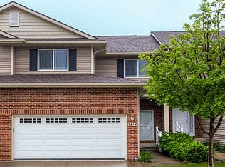 3414 84th St, Urbandale, IA 50322