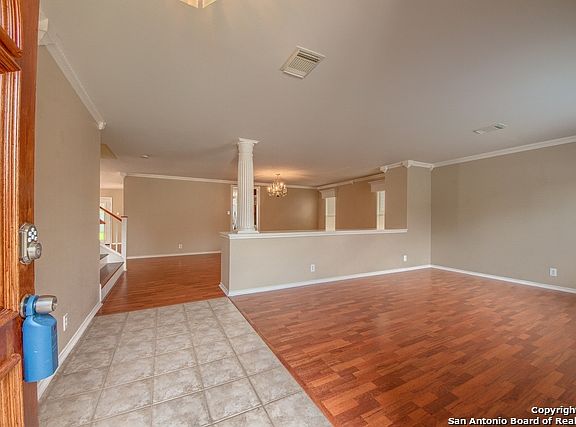 4th image of 7022 Mary Todd Dr