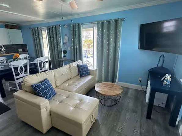 5216 Beach Dr #A, Panama City, FL 32408