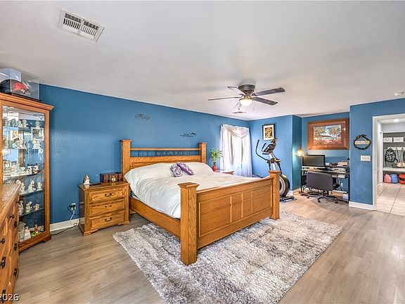 5th image of 8548 Hidden Pines Ave