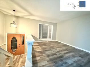 8302 E 93rd Ter, Kansas City, MO 64138