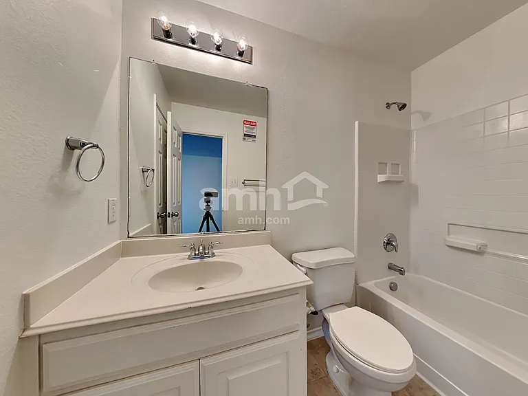 12504 Sunrise Dr — Photo 16