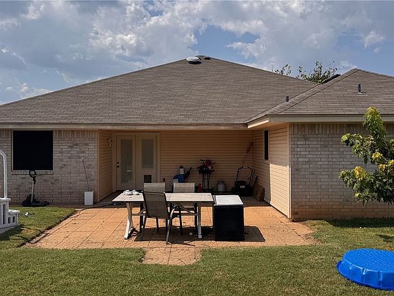 3rd image of 4504 Lonesome Dove Dr