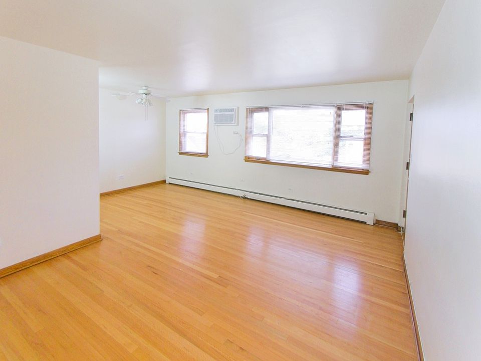 Living Room Front_06292018