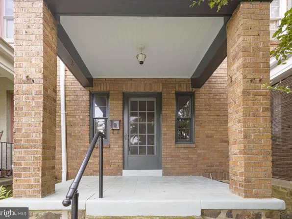 36 W Evergreen Ave, Philadelphia, PA 19118